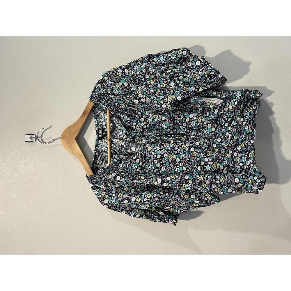 ANA A New Approach Women’s Floral Blouse Petite Medium PM Short Sleeve Top NWT